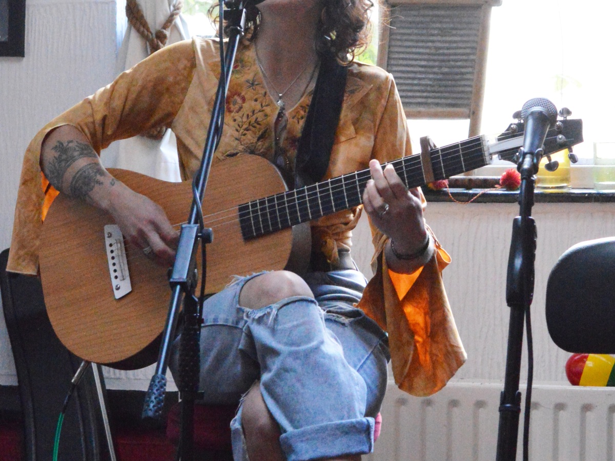REVIEW – Tamsin Quin & Vince Bell @ The Southgate, Devizes – Sunday 26th June 2022