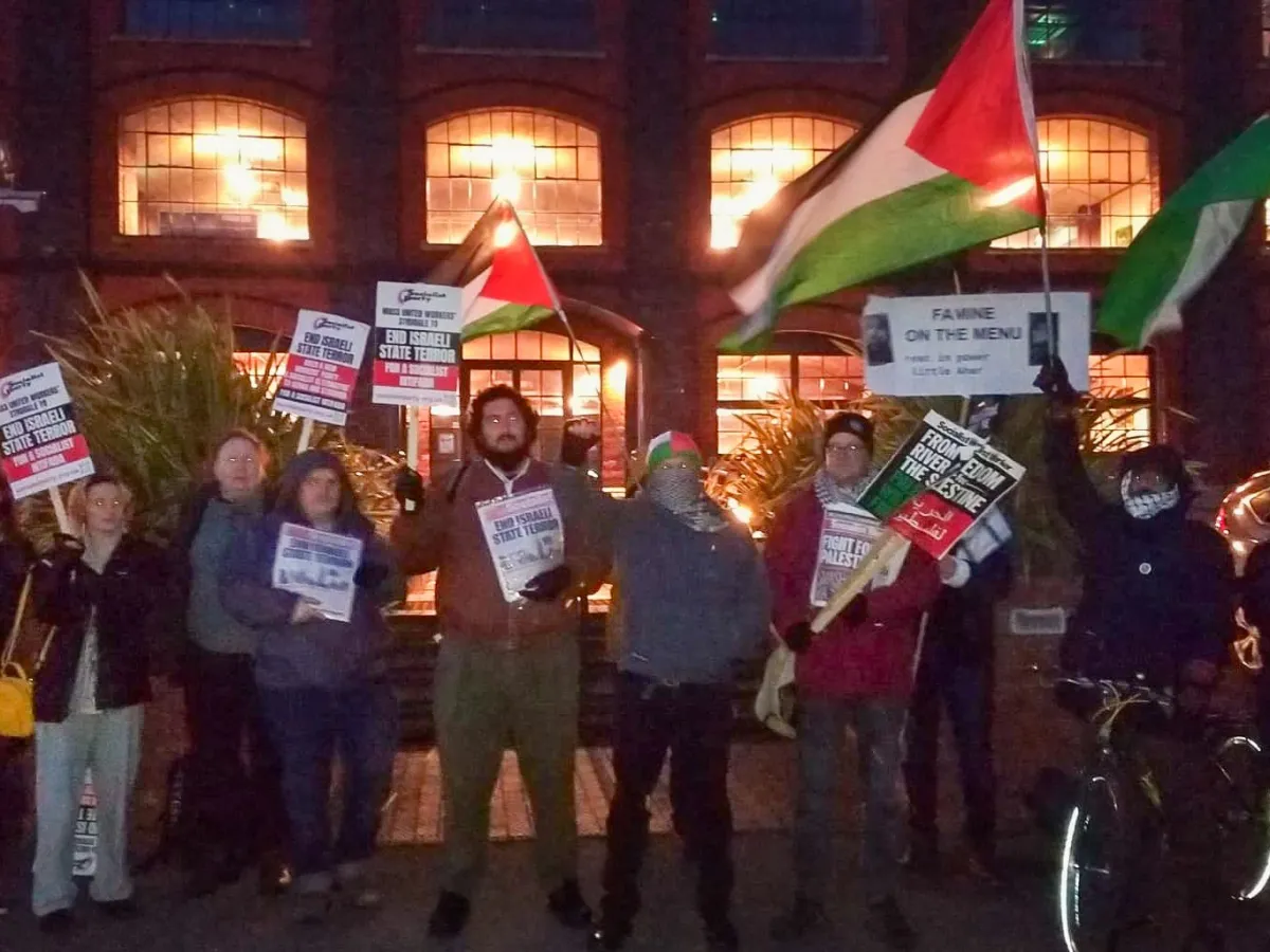 Swindon Palestine Protest at Labour Party Fundraiser